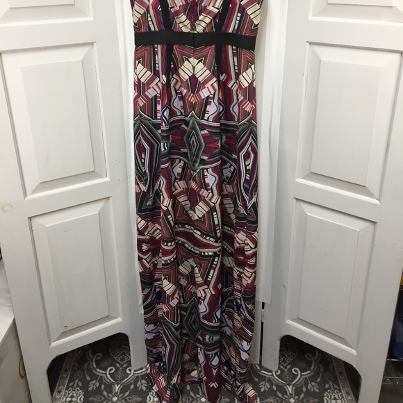 Sabine Colorful Geometric Pattern Maxi Dress - Picture 15 of 16